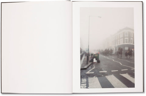 waiting some birds a bus a woman Anders Edström - MACK
