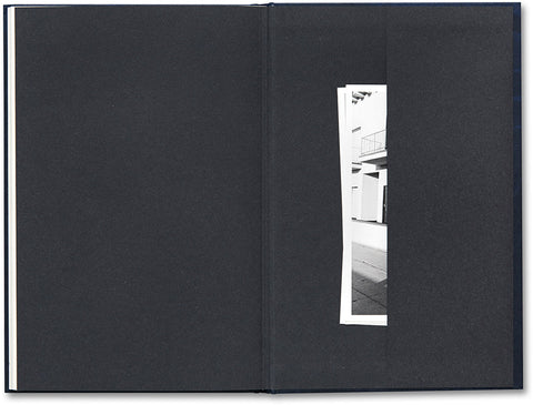A Dark Thread Henry Wessel - MACK