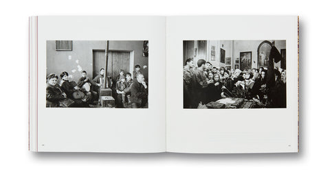 And Time Folds Vanessa Winship - MACK