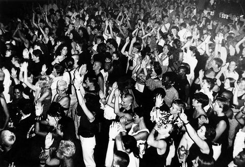 Amelia Abraham: 'Sex, Clubs, Dissent' [Talk]