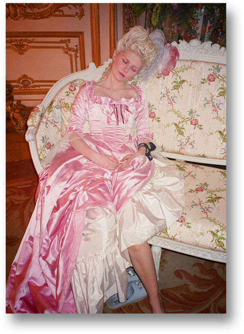 Making Marie Antoinette Postcards