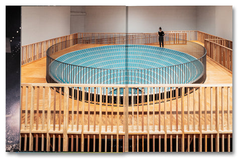 Paul Pfeiffer: Prologue to the Story of the Birth of Freedom - MACK