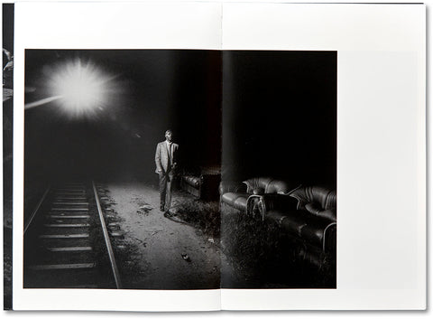 Scene  Alex Majoli (French edition) - MACK